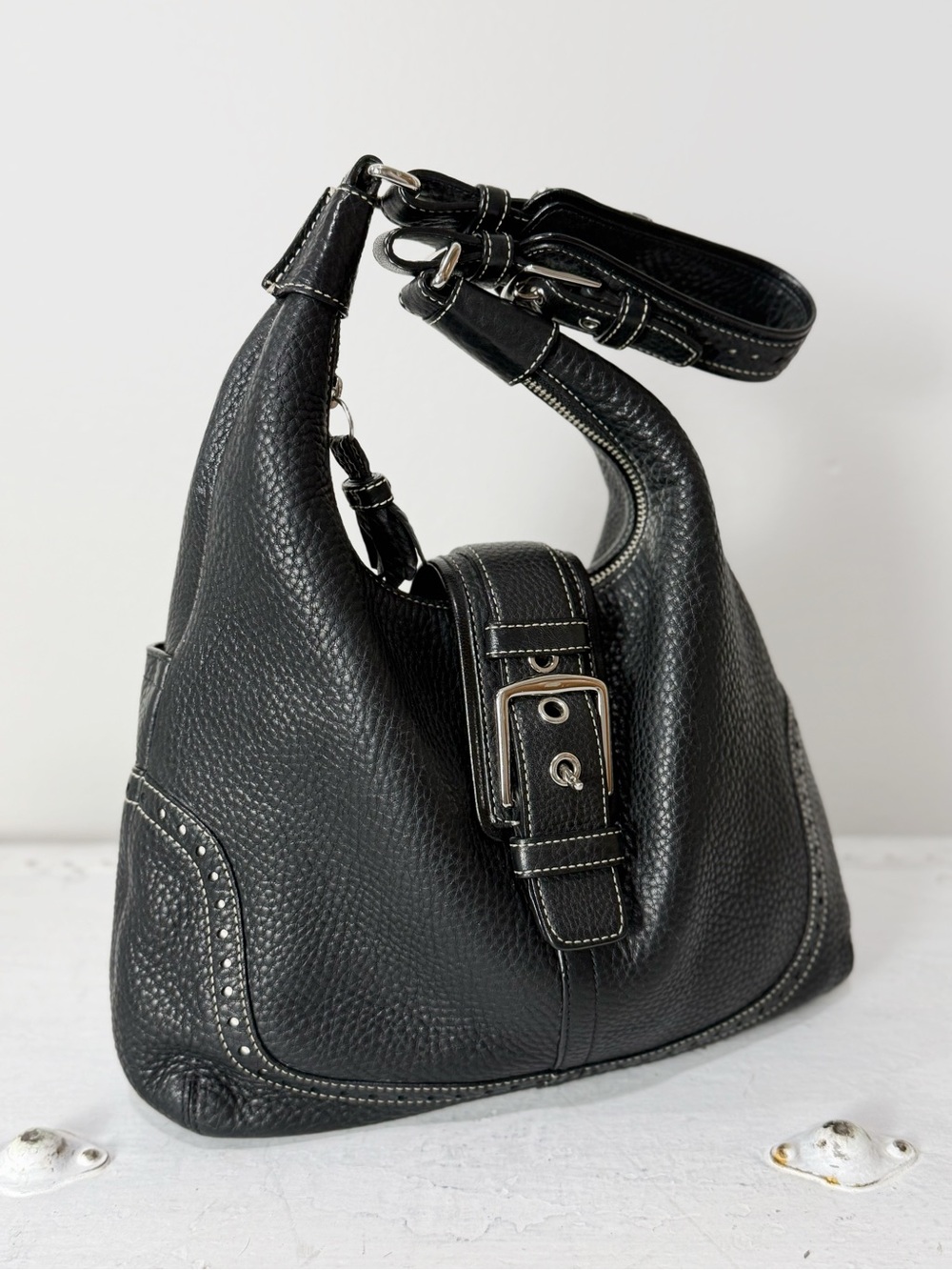 Coach Vintage Hamptons Pebbled Leather Hobo Bag Black Y2K 5054
